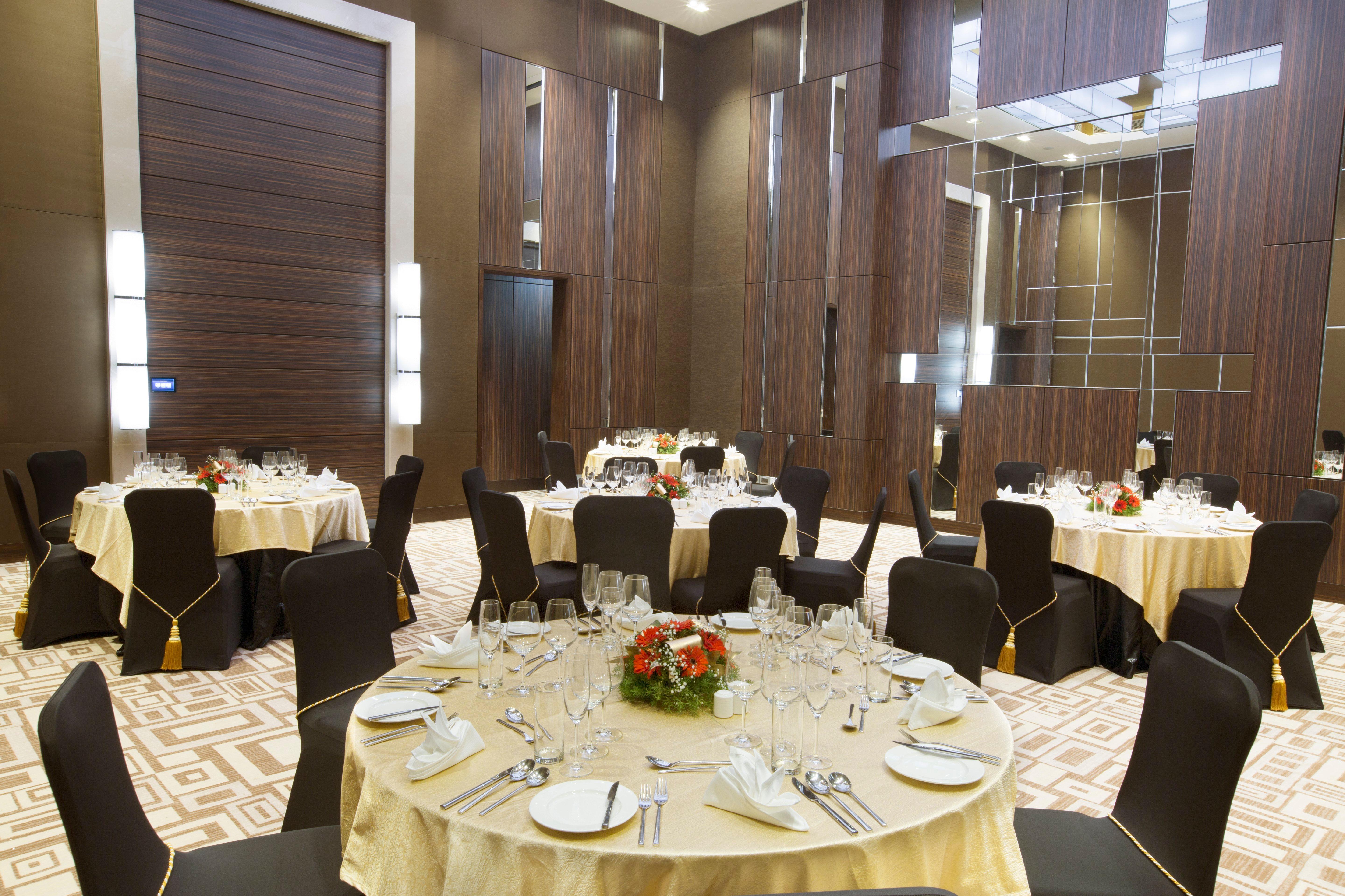 Holiday Inn Chennai Omr It Expressway By Ihg Exterior foto